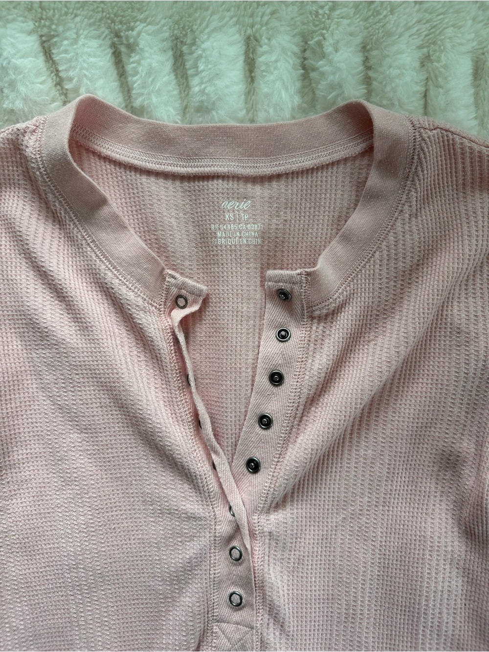 Aerie Soft Pink Ribbed Henley Long Sleeve Top Size XS - Picture 6 of 7